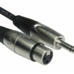 Schulz Kabel mikrofonikaapeli pituus 3 metriä, plugi 6.3 mm (uros) – XLR (naaras) on korkealaatuinen kaapeli pidempiaikaiseen käyttöön. Tällä mikrofonikaapelilla saat kytkettyä mikrofonisi karaokelaitteen etupaneeliin.